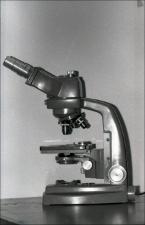 Microscope, number 2   (click for a larger preview)