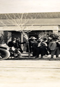 People near an Automobile   (click for a larger preview)